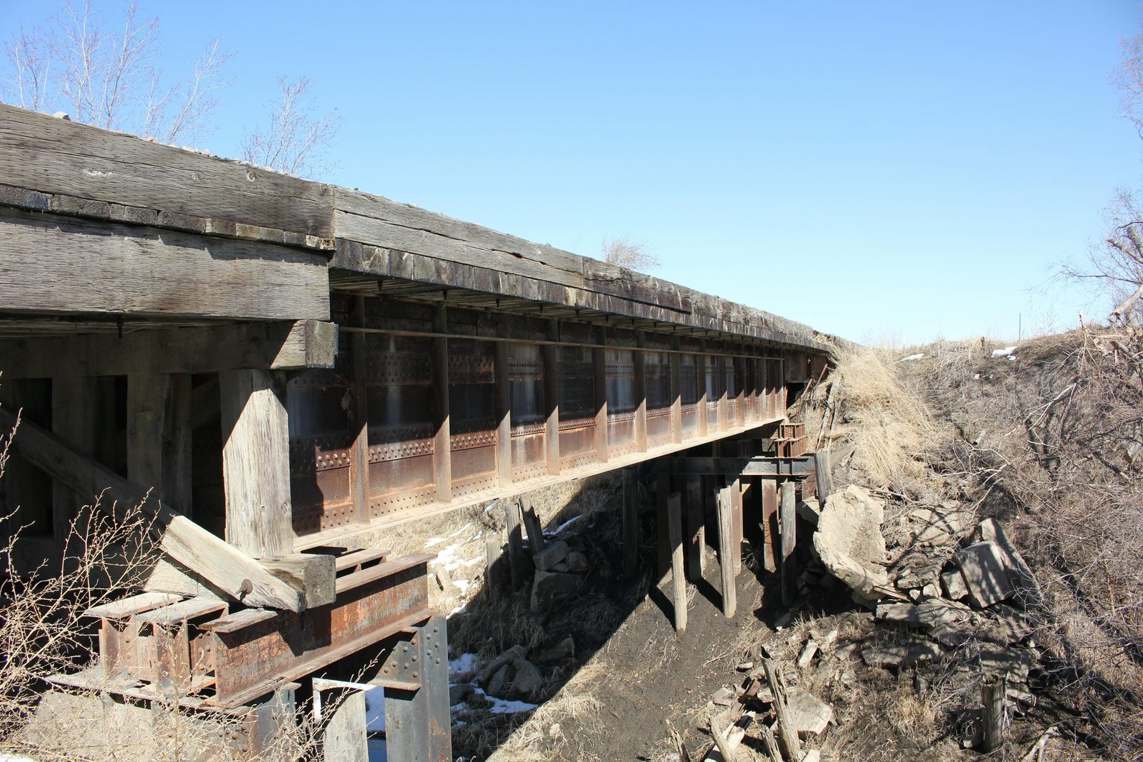 Main span